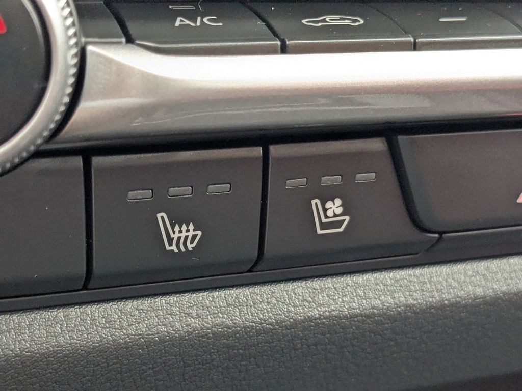 2026 Mazda CX-50 Hybrid Premium