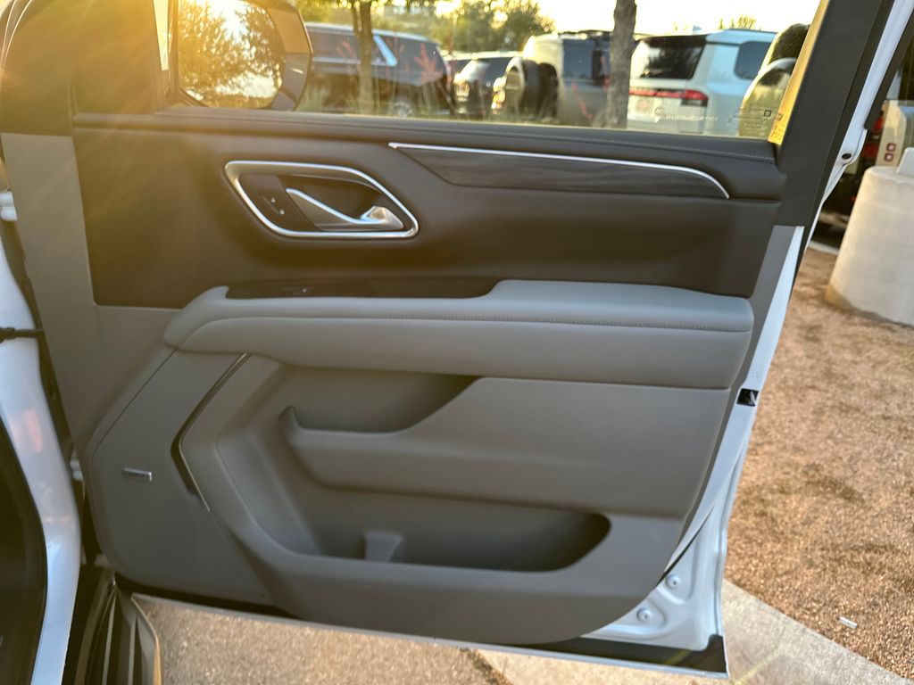 Used Car 2024 Gmc Yukon Xl  Slt For Sale Under $60,000 In Austin, Texas
