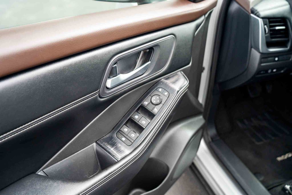 Used Car 2023 Nissan Rogue  Sv For Sale Under $25,000 In Austin, Texas