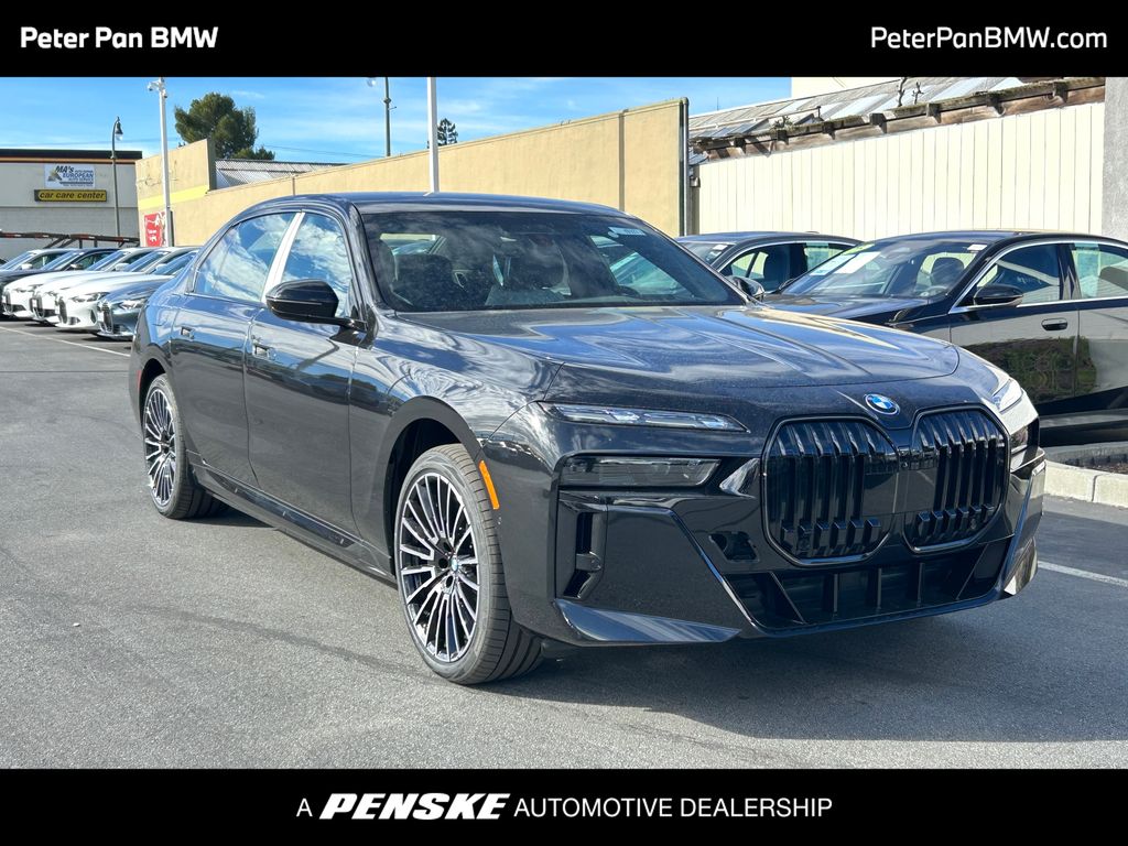 Thumbnail: 2026 BMW i7 - 1