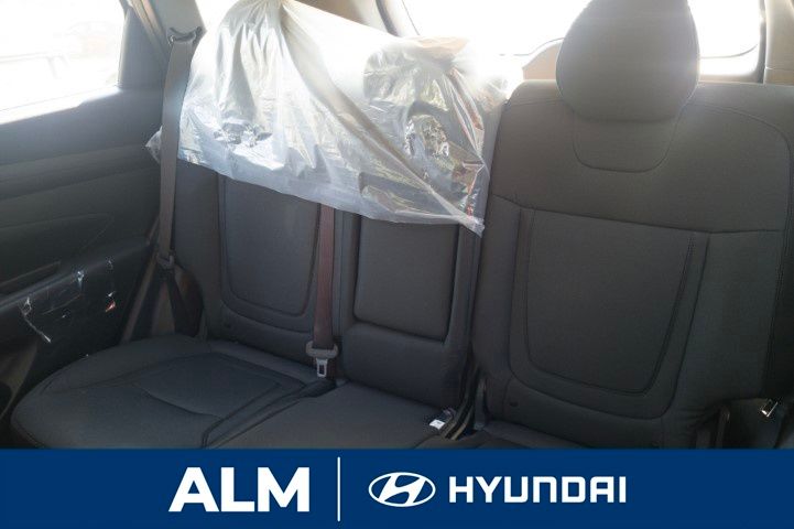 New 2026 White Hyundai SE image 15