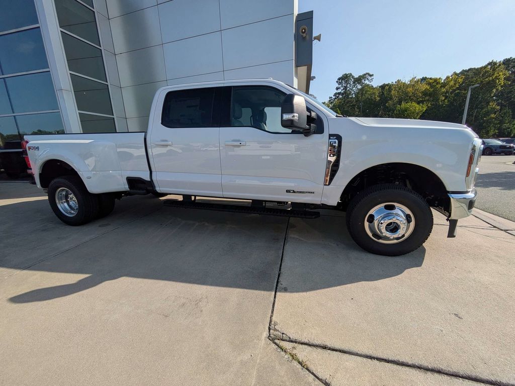 2026 Ford F-350 Super Duty XLT