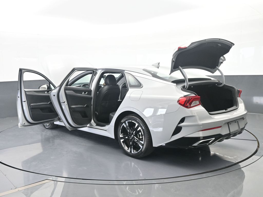 Used 2023 Wolf Gray Kia GT-Line image 72