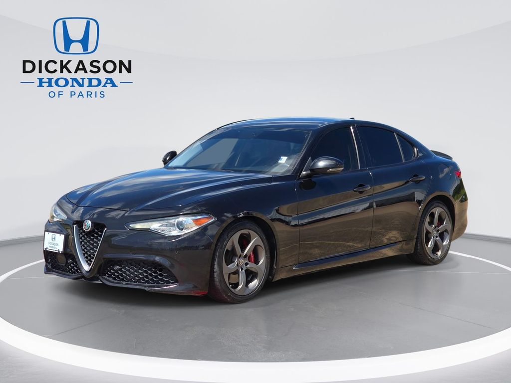  2018 Alfa Romeo Giulia RWD   