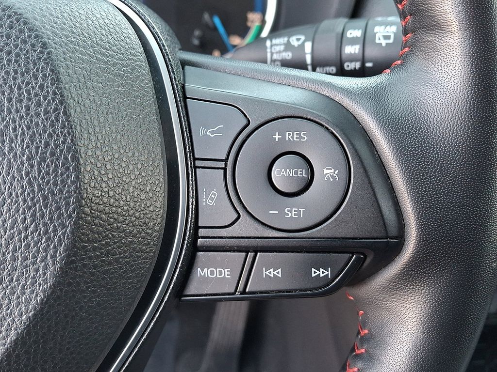 Thumbnail: 2024 Toyota RAV4 - 23