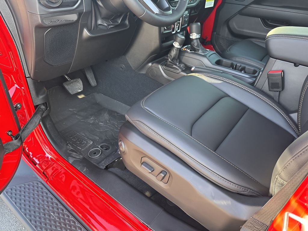 New Car 2025 Jeep Gladiator  For Sale Under $50,000 In Austin, Texas