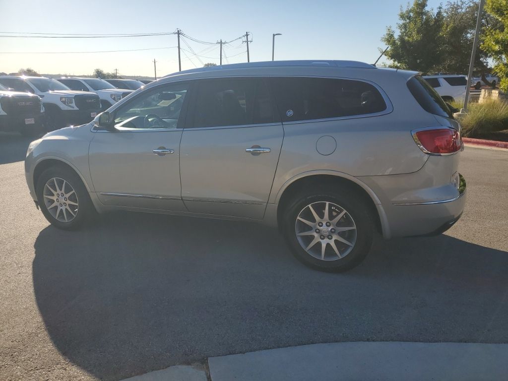 Used Car 2013 Buick Enclave  Leather Group For Sale Under $10,000 In Austin, Texas