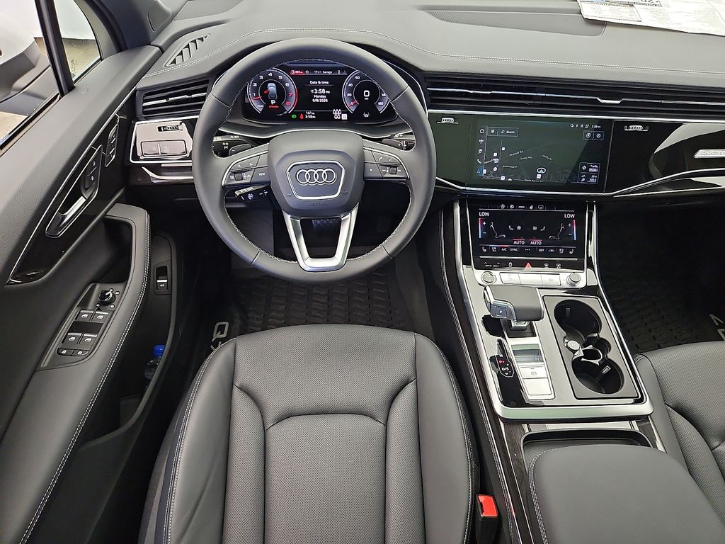 Thumbnail: 2026 Audi Q7 - 7
