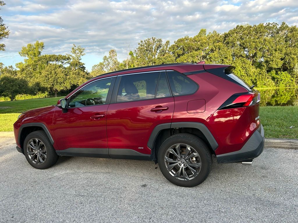 Thumbnail: 2023 Toyota RAV4 - 3