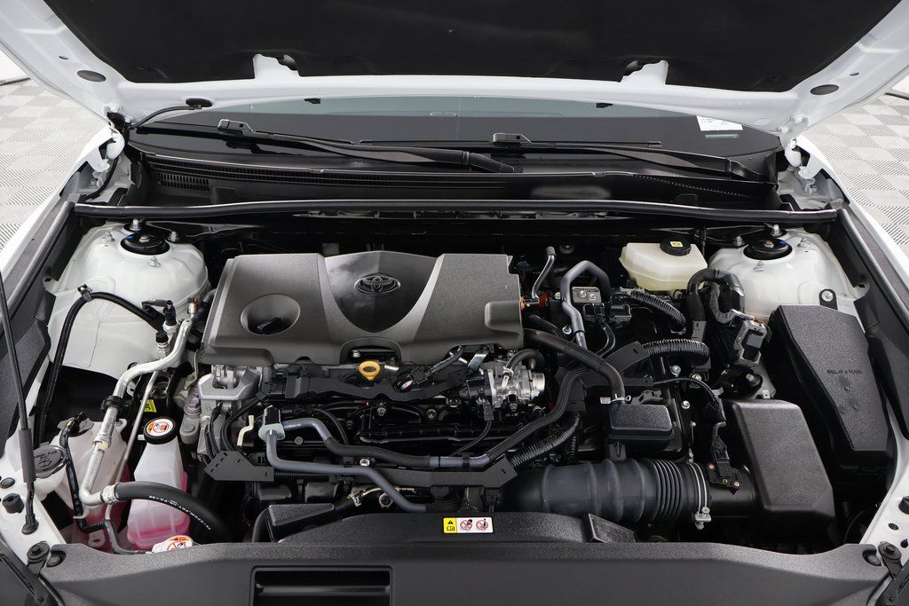 Thumbnail: 2025 Toyota Camry - 15