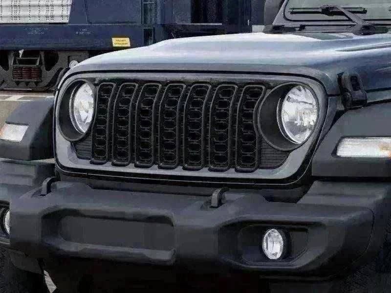 New 2026 Jeep Wrangler SUV