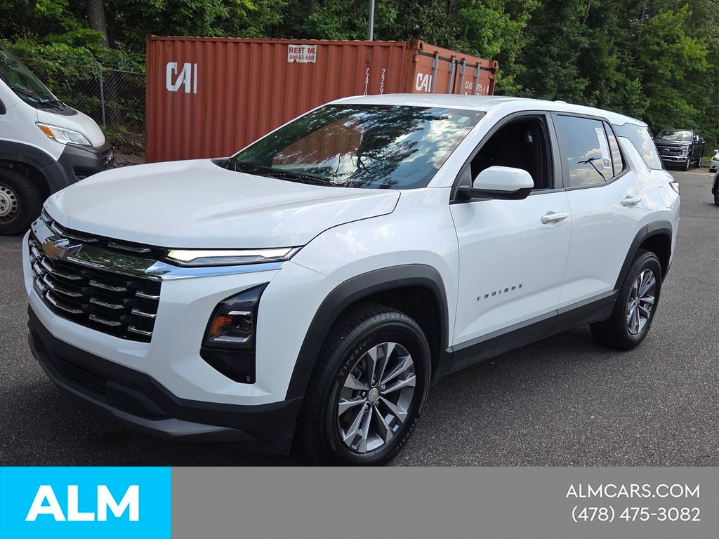 Used 2025 White Chevrolet LT image 3