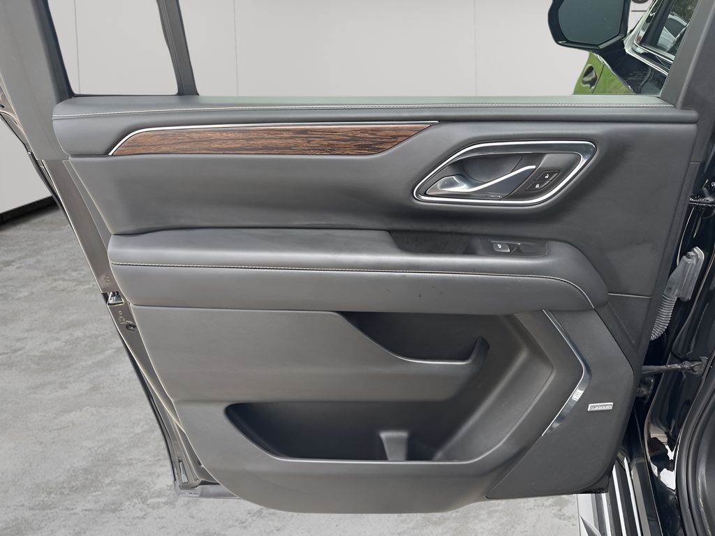 Used Car 2023 Chevrolet Suburban  Premier For Sale Under $60,000 In Austin, Texas