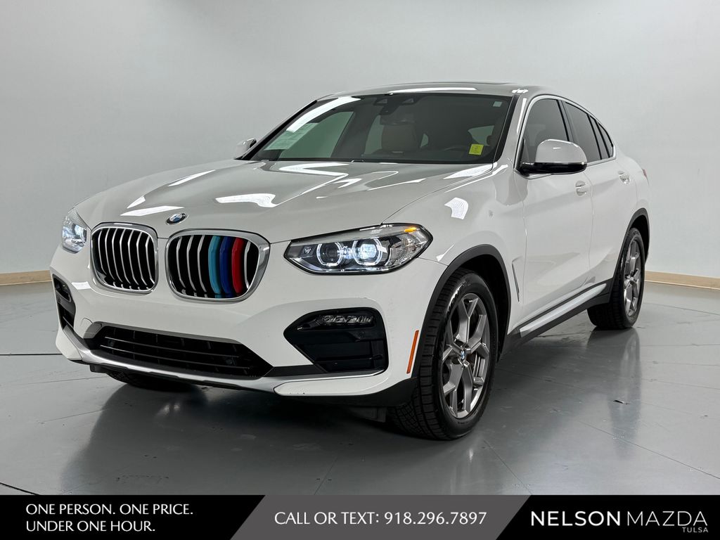 2021 BMW X4 xDrive30i's photo