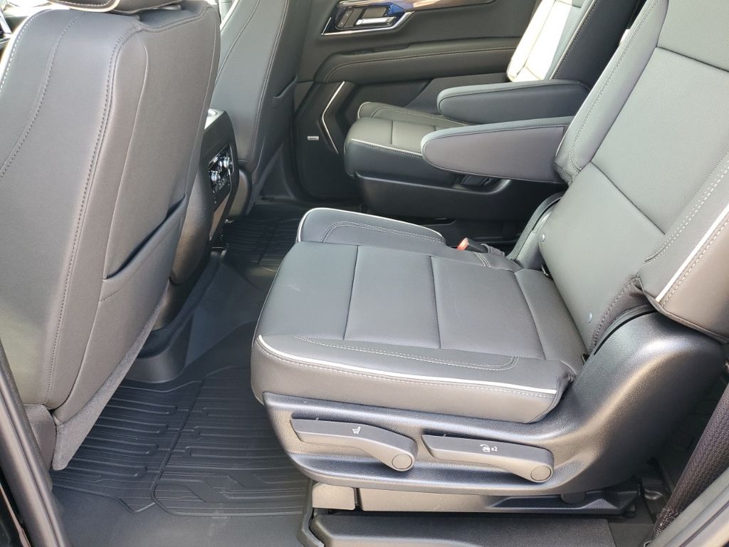 New Car 2025 Gmc Yukon  Elevation For Sale In Austin, Texas