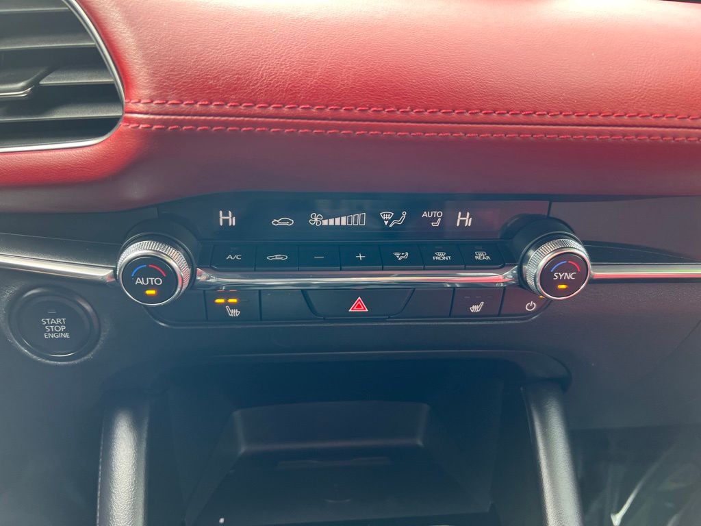 Thumbnail: 2024 Mazda Mazda3 - 23