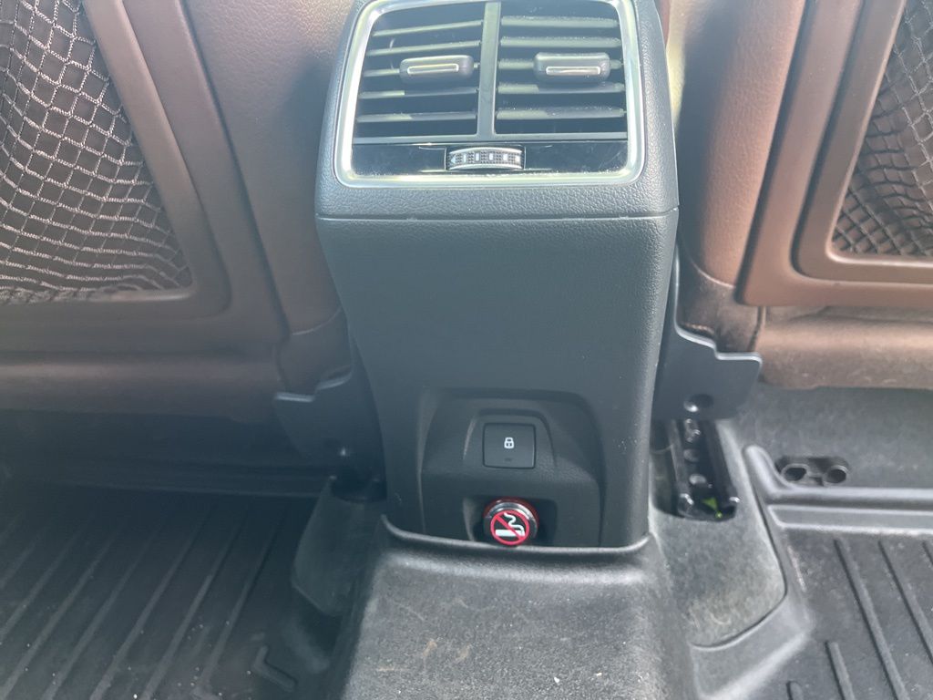 Thumbnail: 2017 Audi Q3 - 11