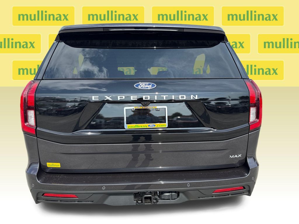 New 2027 Gray Ford Active image 14