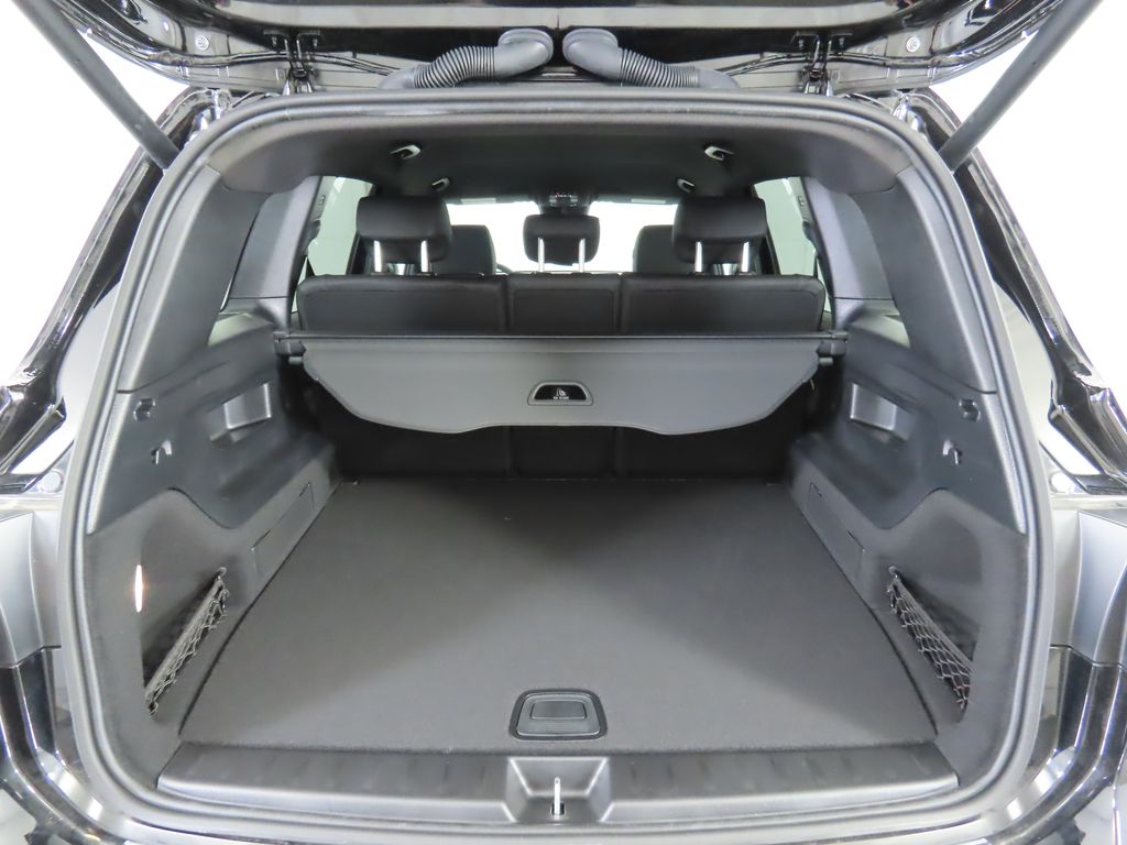 Thumbnail: 2025 Mercedes-Benz GLB - 28