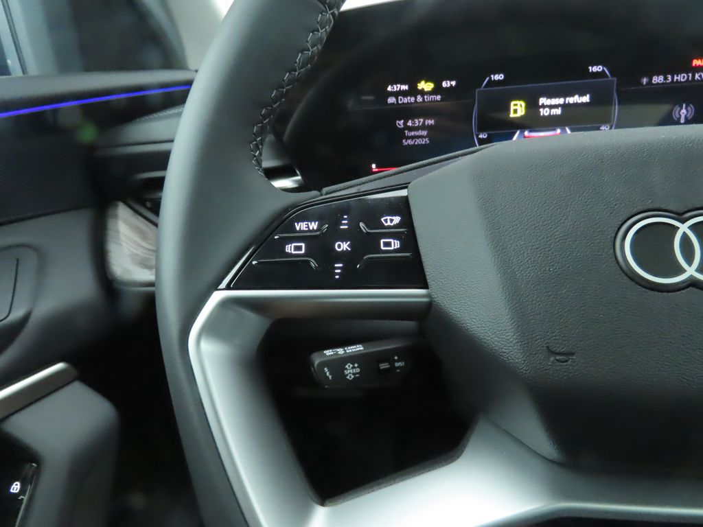2025 Audi Q5 Premium 12