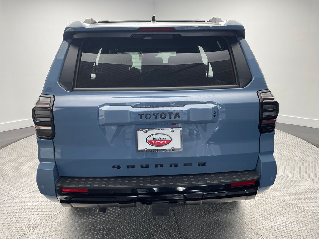Thumbnail: 2025 Toyota 4Runner - 6