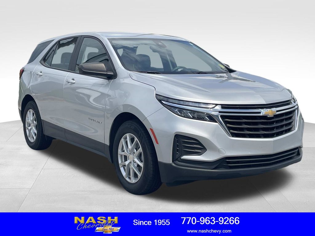 2022 Chevrolet Equinox LS FWD with 1LS