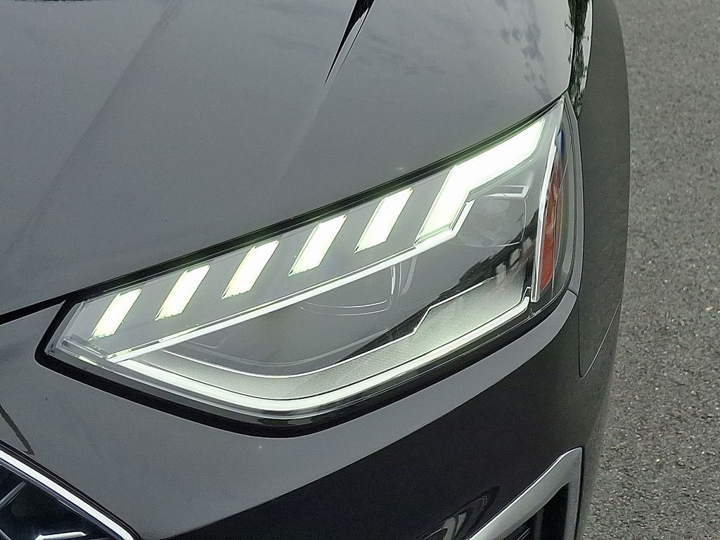 Thumbnail: 2022 Audi S4 - 9