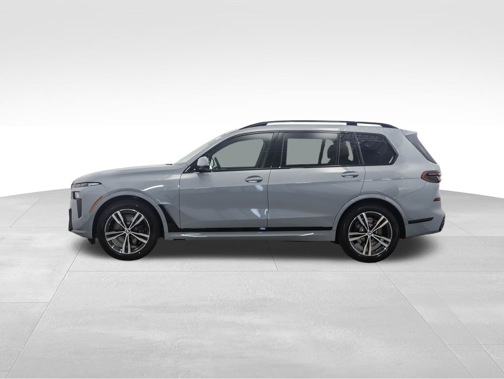 Thumbnail: 2026 BMW X7 - 3