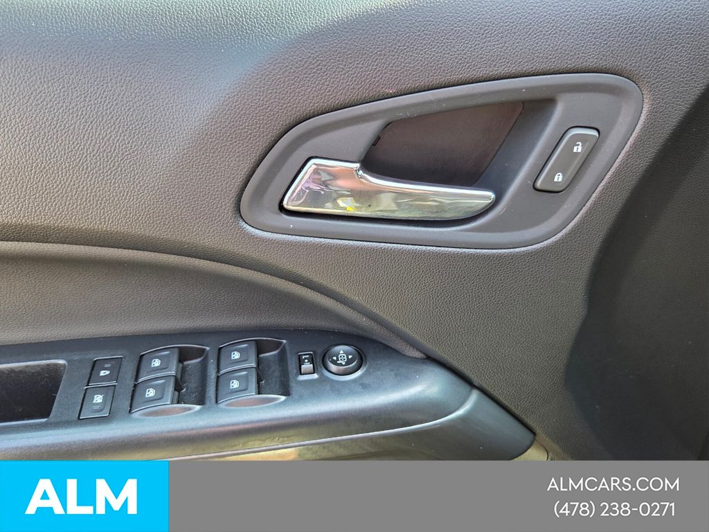 Used 2021 Black GMC AT4 w/Leather image 27