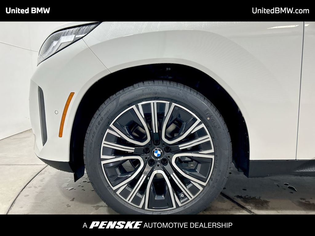Thumbnail: 2025 BMW X3 - 10