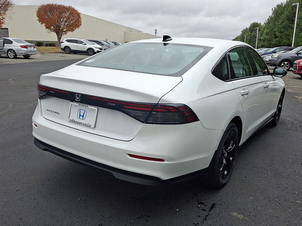 Thumbnail: 2025 Honda Accord - 4