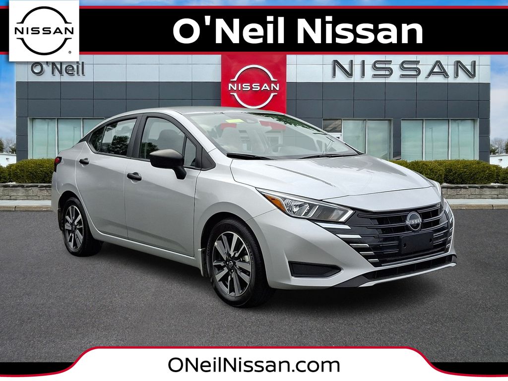 Brilliant Silver Metallic 2024 Nissan Versa Sedan Front-Wheel Drive Continuously Variable Transmission
