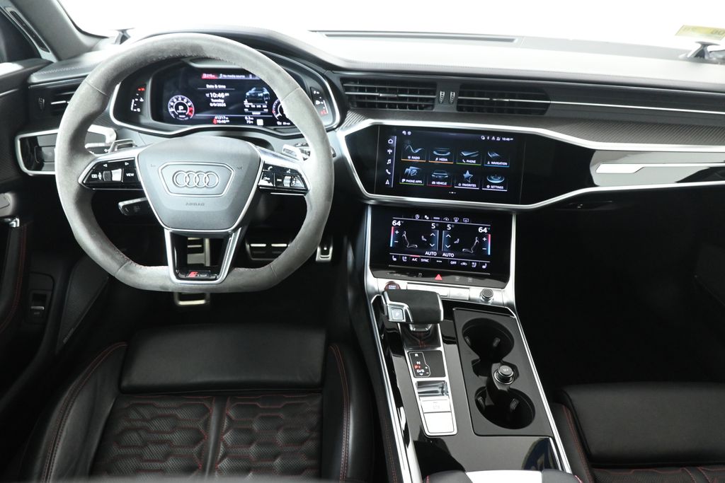Thumbnail: 2023 Audi RS 6 - 17