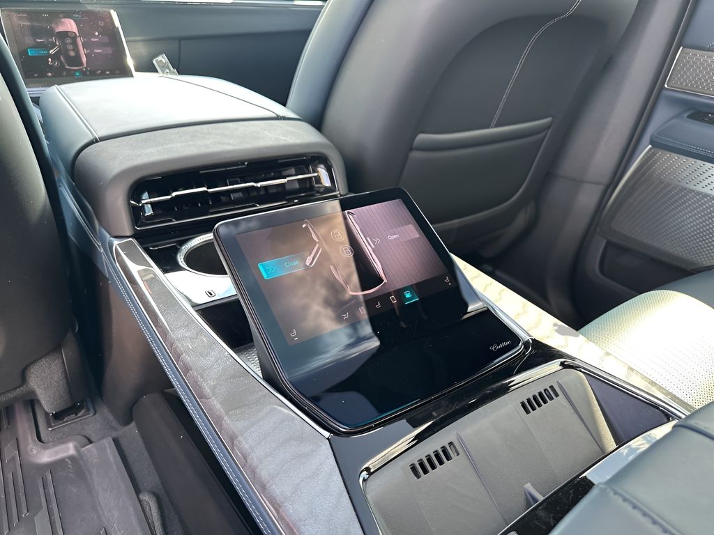 Used Car 2025 Cadillac Escalade Iq  Sport 2 For Sale Under $140,000 In Austin, Texas