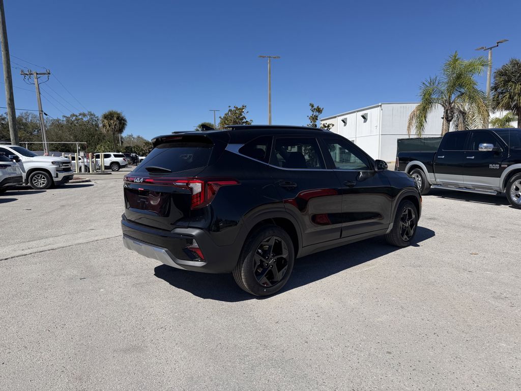 new 2026 Kia Seltos car, priced at $25,508