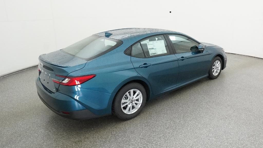 Thumbnail: 2026 Toyota Camry - 3
