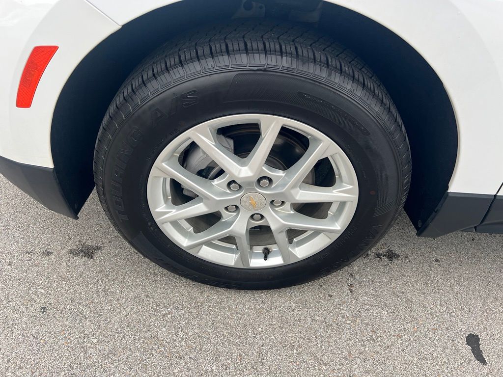Used 2024 Chevrolet Equinox SUV