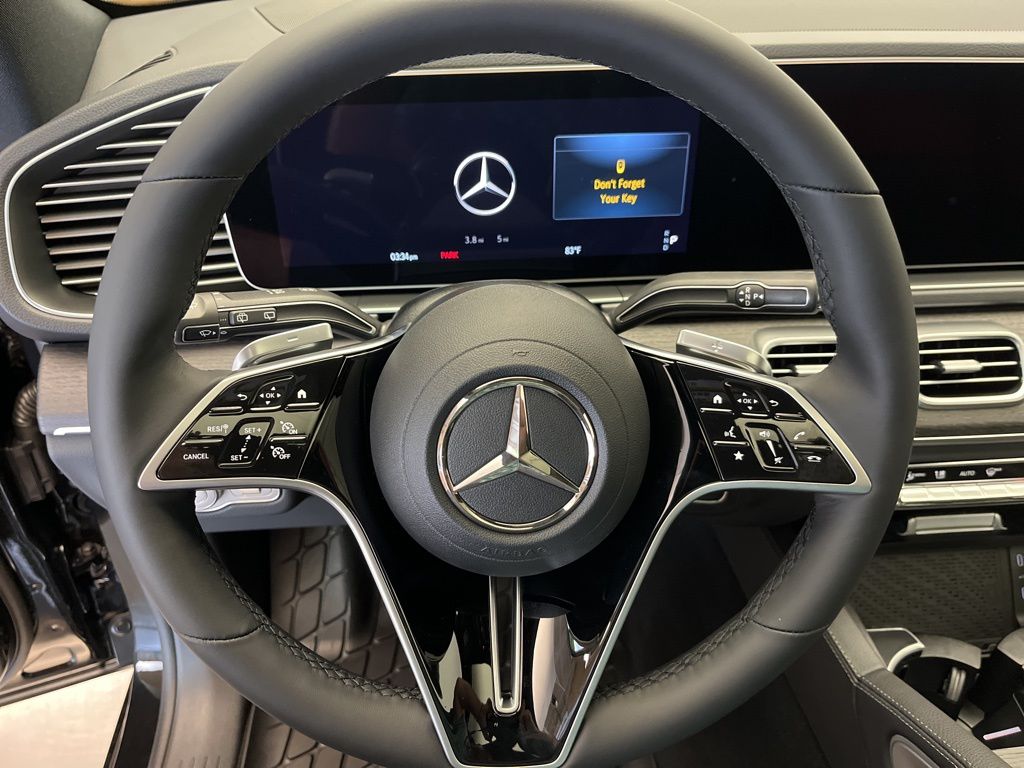 Thumbnail: 2026 Mercedes-Benz GLE - 13