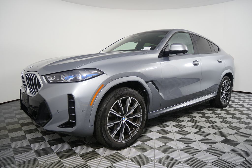 Thumbnail: 2025 BMW X6 - 8