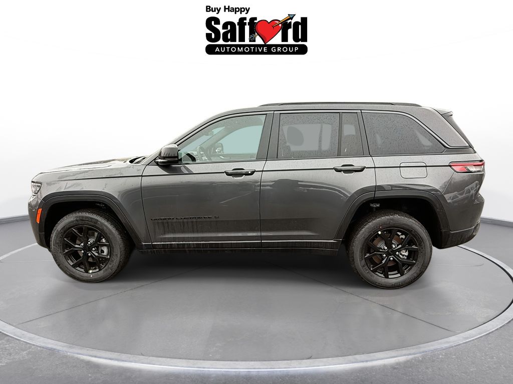 New 2026 Gray Jeep Altitude image 4