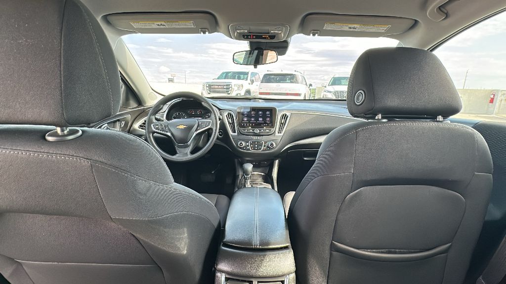 2024 Chevrolet Malibu LT Blue at Baytown Hyundai