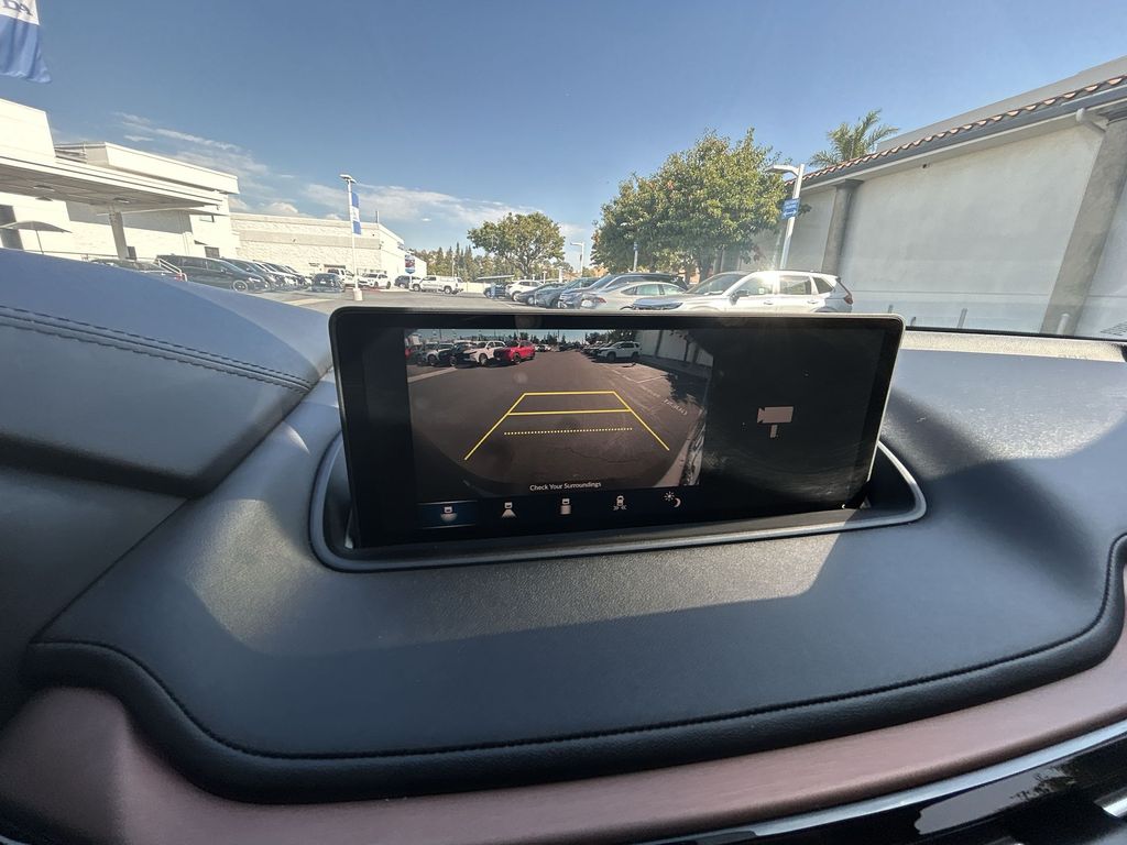 Thumbnail: 2023 Acura MDX - 17