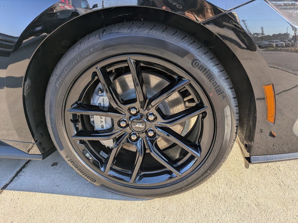 2025 Ford Mustang GT Premium Fastback