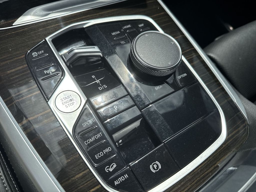 Thumbnail: 2024 BMW X5 - 11