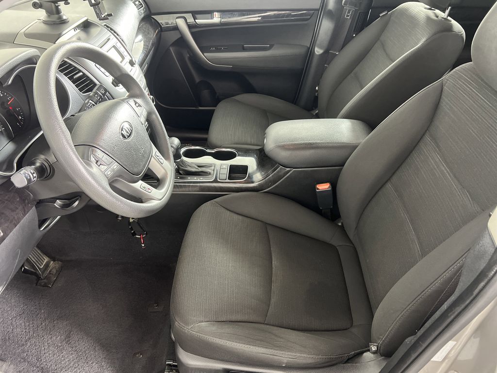 used 2014 Kia Sorento car, priced at $7,995