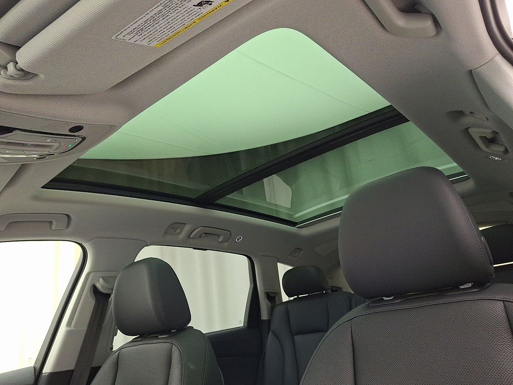 Thumbnail: 2023 Audi Q7 - 14