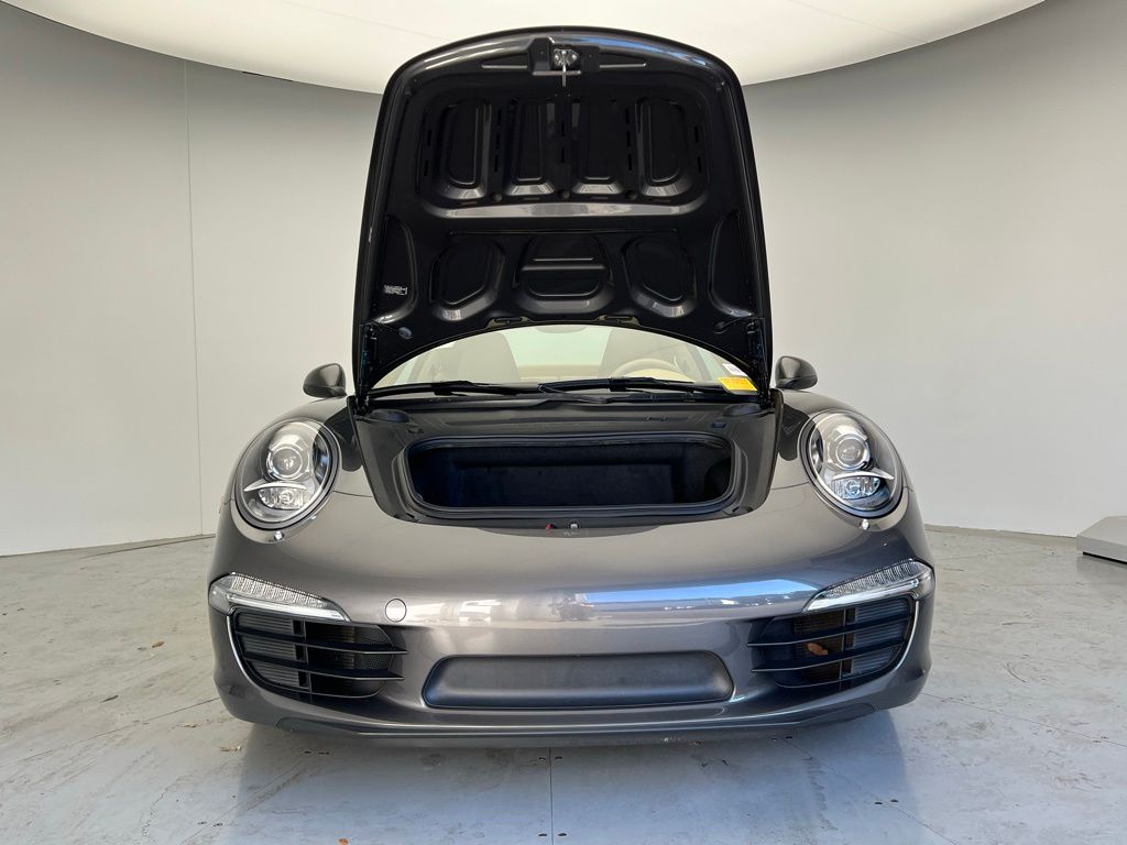 Thumbnail: 2013 Porsche 911 - 15