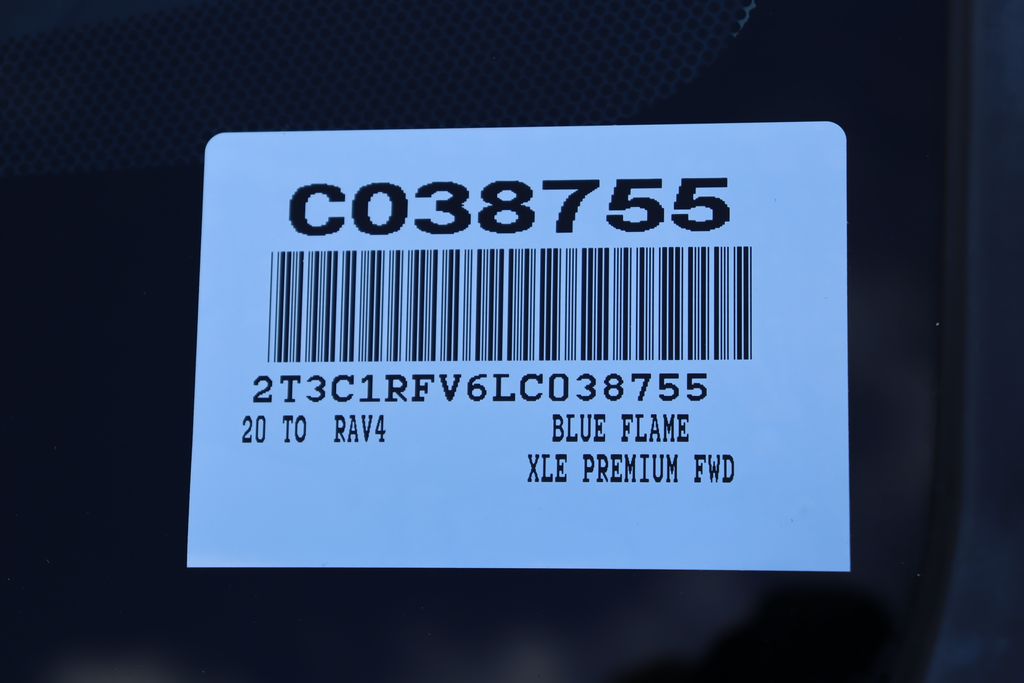 Thumbnail: 2020 Toyota RAV4 - 7
