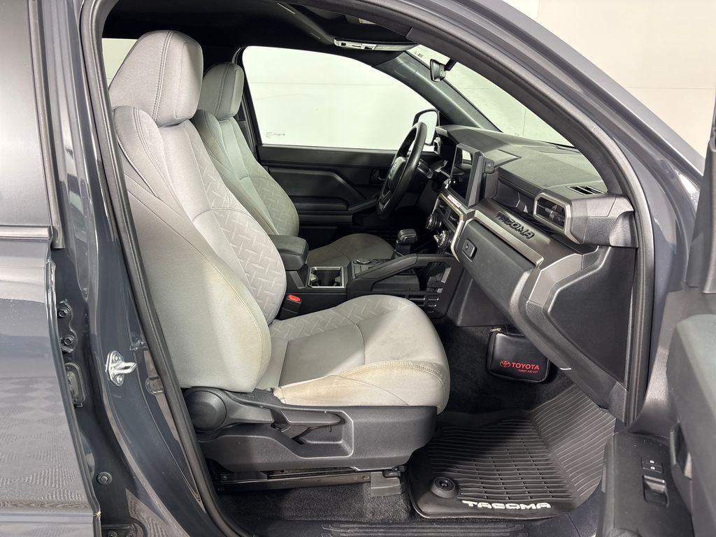 Certified Used 2024  Toyota SR5 image 6