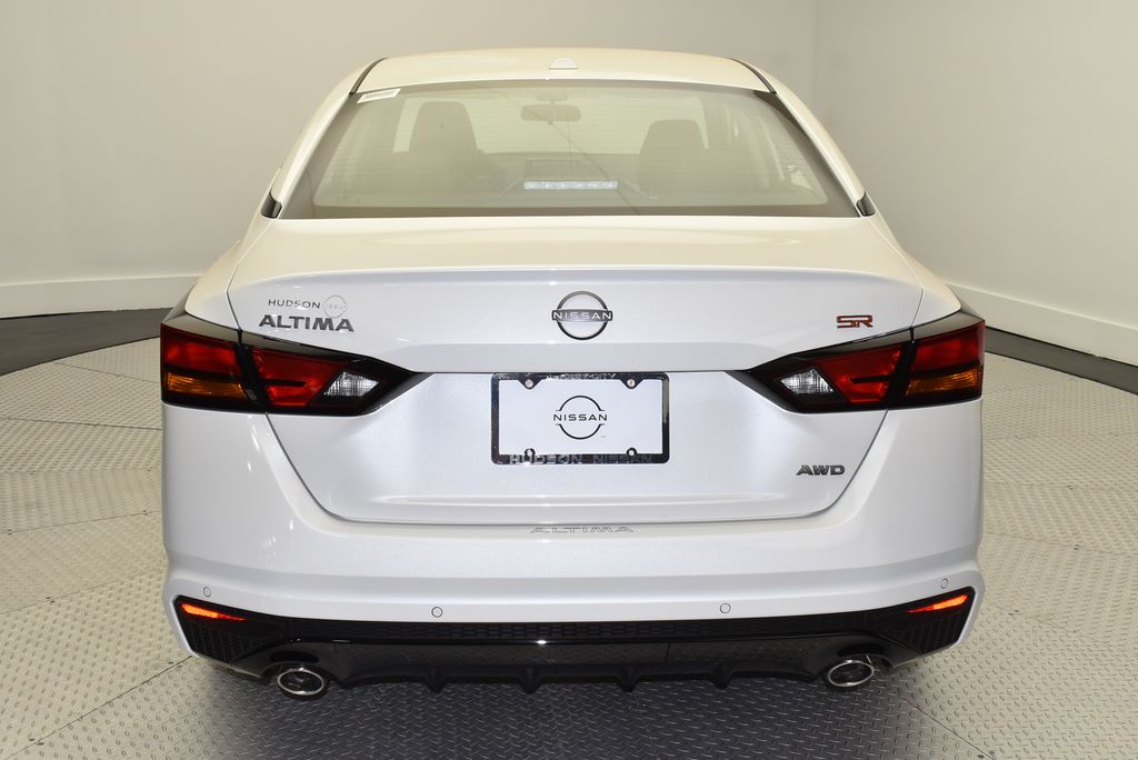 Thumbnail: 2025 Nissan Altima - 6